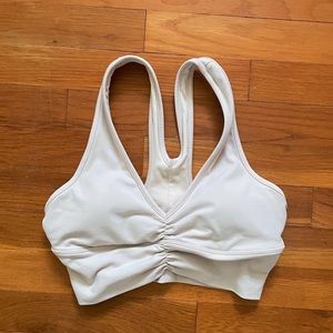 Alo Wild Thing bra - Bone